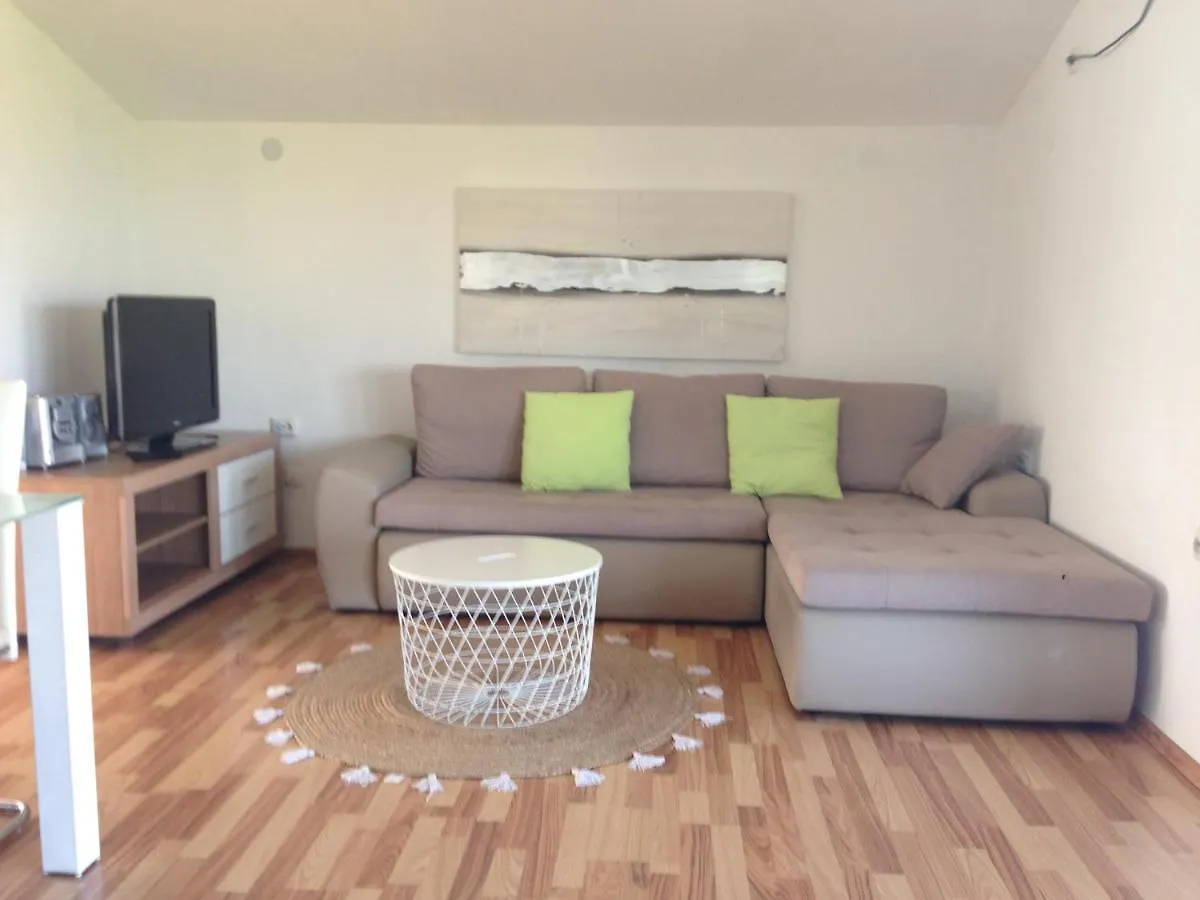 Olive Garden Apartments Krk Brzac