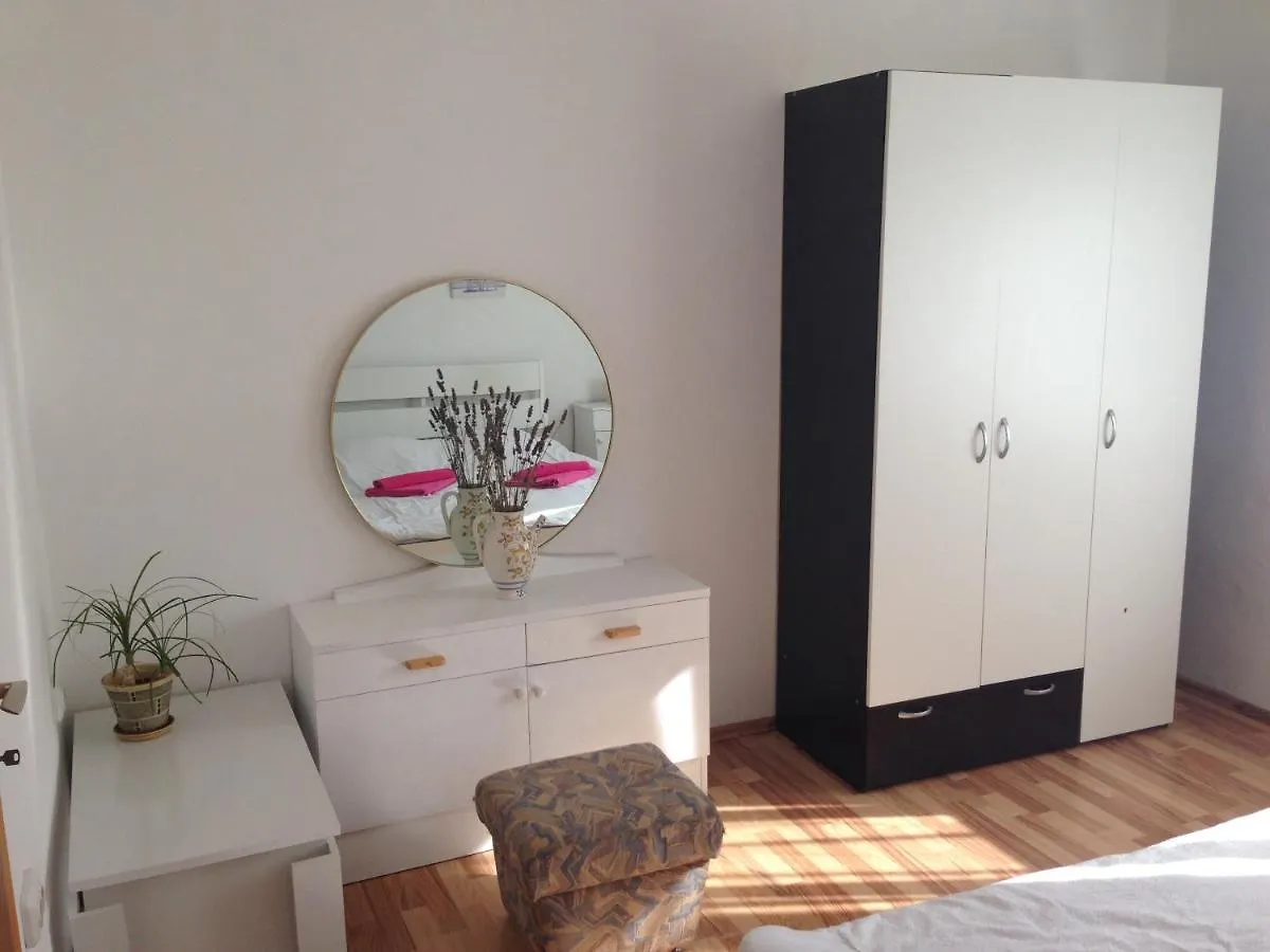 Olive Garden Apartments Krk Brzac 0*,